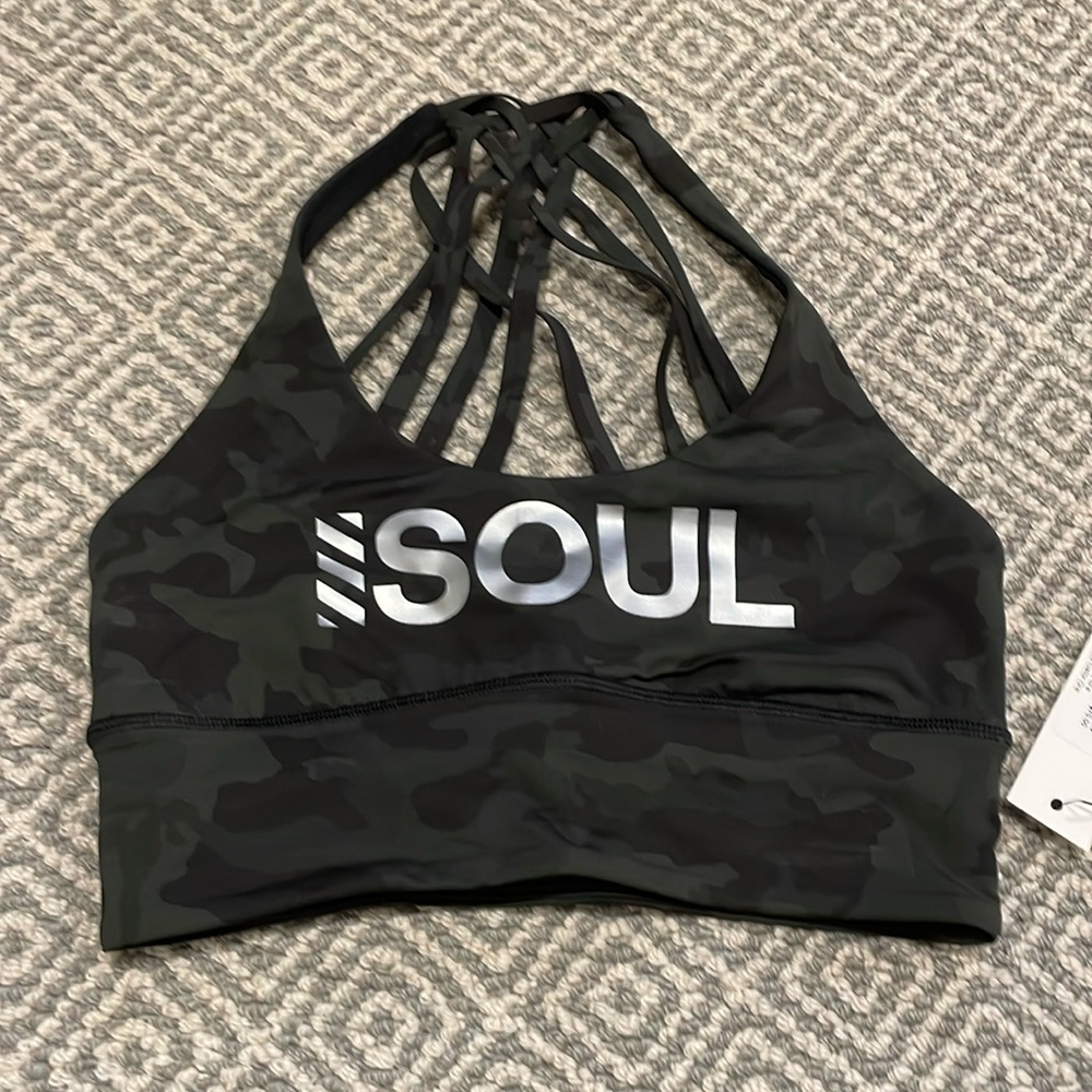 NWT Lululemon Free to Move Camo bra sz 4